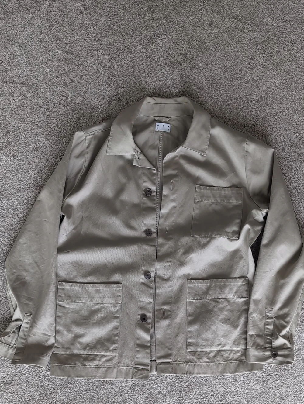Asket Minimal Overshirt in Beige